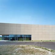 ArchitektInnen / KünstlerInnen: Anton Mayerhofer, Pichler & Traupmann Architekten ZT GmbH, 3:0 Landschaftsarchitektur Gachowetz Luger Zimermann OG<br>Projekt: Esterhazy Winery<br>Aufnahmedatum: 09/06<br>Format: 6x9cm C-Dia<br>Lieferformat: Dia-Duplikat, Scan 300 dpi<br>Bestell-Nummer: 060914-01<br>