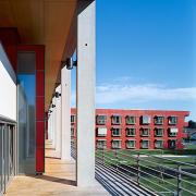 ArchitektInnen / KünstlerInnen: Johannes Zieser<br>Projekt: Seniorenheim Stockerau<br>Aufnahmedatum: 09/06<br>Format: 6x9cm C-Dia<br>Lieferformat: Dia-Duplikat, Scan 300 dpi<br>Bestell-Nummer: 060925-13<br>