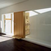 ArchitektInnen / KünstlerInnen: THALERTHALER ARCHITEKTEN ZTGMBH<br>Projekt: Haus R.<br>Aufnahmedatum: 10/06<br>Format: 6x9cm C-Dia<br>Lieferformat: Dia-Duplikat, Scan 300 dpi<br>Bestell-Nummer: 061006-09<br>
