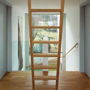 ArchitektInnen / KünstlerInnen: Walter Stelzhammer<br>Projekt: Haus P.<br>Aufnahmedatum: 11/06<br>Format: 6x9cm C-Dia<br>Lieferformat: Dia-Duplikat, Scan 300 dpi<br>Bestell-Nummer: 060907-25<br>