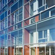 ArchitektInnen / KünstlerInnen: Georg W. Reinberg, Peter Thalbauer<br>Projekt: Wohnbau Thürnlhofstraße<br>Aufnahmedatum: 12/06<br>Format: 6x9cm C-Dia<br>Lieferformat: Dia-Duplikat, Scan 300 dpi<br>Bestell-Nummer: 061214-08<br>