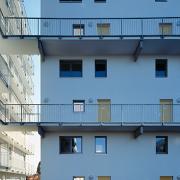 ArchitektInnen / KünstlerInnen: Georg W. Reinberg, Peter Thalbauer<br>Projekt: Wohnbau Thürnlhofstraße<br>Aufnahmedatum: 12/06<br>Format: 6x9cm C-Dia<br>Lieferformat: Dia-Duplikat, Scan 300 dpi<br>Bestell-Nummer: 061214-23<br>
