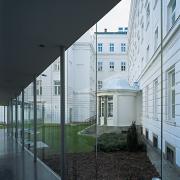 ArchitektInnen / KünstlerInnen: Hans Gangoly<br>Projekt: KPMG<br>Aufnahmedatum: 01/07<br>Format: 6x9cm C-Dia<br>Lieferformat: Dia-Duplikat, Scan 300 dpi<br>Bestell-Nummer: 070110-11<br>
