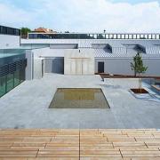 ArchitektInnen / KünstlerInnen: archipel architektur kommunikation<br>Projekt: Museumszentrum Mistelbach<br>Aufnahmedatum: 06/07<br>Format: 6x9cm C-Dia<br>Lieferformat: Dia-Duplikat, Scan 300 dpi<br>Bestell-Nummer: 070612-10<br>