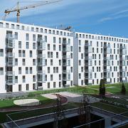 ArchitektInnen / KünstlerInnen: Martin Kohlbauer<br>Projekt: WHA Thürnlhofstraße<br>Aufnahmedatum: 06/07<br>Format: 6x9cm C-Dia<br>Lieferformat: Dia-Duplikat, Scan 300 dpi<br>Bestell-Nummer: 070619-03<br>