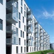 ArchitektInnen / KünstlerInnen: Martin Kohlbauer<br>Projekt: WHA Thürnlhofstraße<br>Aufnahmedatum: 06/07<br>Format: 6x9cm C-Dia<br>Lieferformat: Dia-Duplikat, Scan 300 dpi<br>Bestell-Nummer: 070619-09<br>