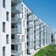 ArchitektInnen / KünstlerInnen: Martin Kohlbauer<br>Projekt: WHA Thürnlhofstraße<br>Aufnahmedatum: 06/07<br>Format: 6x9cm C-Dia<br>Lieferformat: Dia-Duplikat, Scan 300 dpi<br>Bestell-Nummer: 070619-11<br>