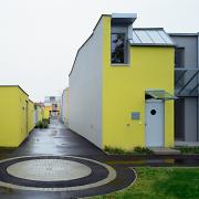 ArchitektInnen / KünstlerInnen: Günther Oberhofer<br>Projekt: WHA Klederingerstraße<br>Aufnahmedatum: 07/07<br>Format: 6x9cm C-Dia<br>Lieferformat: Dia-Duplikat, Scan 300 dpi<br>Bestell-Nummer: 070704-17<br>
