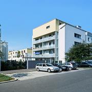 ArchitektInnen / KünstlerInnen: Treberspurg & Partner Architekten ZT GmbH<br>Projekt: Wohnhausanlage Roschégasse/Pantucekgasse<br>Aufnahmedatum: 07/07<br>Format: 6x9cm C-Dia<br>Lieferformat: Dia-Duplikat, Scan 300 dpi<br>Bestell-Nummer: 070726-02<br>