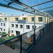 ArchitektInnen / KünstlerInnen: Treberspurg & Partner Architekten ZT GmbH<br>Projekt: Wohnhausanlage Roschégasse/Pantucekgasse<br>Aufnahmedatum: 07/07<br>Format: 6x9cm C-Dia<br>Lieferformat: Dia-Duplikat, Scan 300 dpi<br>Bestell-Nummer: 070726-09<br>