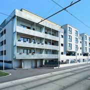 ArchitektInnen / KünstlerInnen: Treberspurg & Partner Architekten ZT GmbH<br>Projekt: Wohnhausanlage Roschégasse/Pantucekgasse<br>Aufnahmedatum: 07/07<br>Format: 6x9cm C-Dia<br>Lieferformat: Dia-Duplikat, Scan 300 dpi<br>Bestell-Nummer: 070726-18<br>
