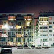 ArchitektInnen / KünstlerInnen: Georg W. Reinberg, Peter Thalbauer<br>Projekt: Wohnbau Thürnlhofstraße<br>Aufnahmedatum: 05/07<br>Format: 6x9cm C-Dia<br>Lieferformat: Dia-Duplikat, Scan 300 dpi<br>Bestell-Nummer: 070506-01<br>