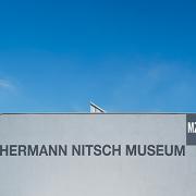 ArchitektInnen / KünstlerInnen: archipel architektur kommunikation<br>Projekt: Museumszentrum Mistelbach<br>Aufnahmedatum: 11/07<br>Format: 6x9cm C-Dia<br>Lieferformat: Dia-Duplikat, Scan 300 dpi<br>Bestell-Nummer: 071112-01<br>