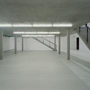 ArchitektInnen / KünstlerInnen: archipel architektur kommunikation<br>Projekt: Museumszentrum Mistelbach<br>Aufnahmedatum: 11/07<br>Format: 6x9cm C-Neg<br>Lieferformat: C-Print, Scan 300 dpi<br>Bestell-Nummer: 071112-14<br>