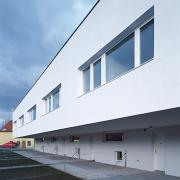 ArchitektInnen / KünstlerInnen: Walter Stelzhammer<br>Projekt: WHA Lewischgasse<br>Aufnahmedatum: 12/07<br>Format: 6x9cm C-Dia<br>Lieferformat: Dia-Duplikat, Scan 300 dpi<br>Bestell-Nummer: 071213-06<br>