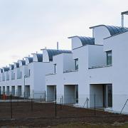 ArchitektInnen / KünstlerInnen: Walter Stelzhammer<br>Projekt: WHA Weingartenallee<br>Aufnahmedatum: 12/07<br>Format: 6x9cm C-Dia<br>Lieferformat: Dia-Duplikat, Scan 300 dpi<br>Bestell-Nummer: 071202-12<br>