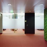 ArchitektInnen / KünstlerInnen: Johannes Zieser<br>Projekt: BH Melk<br>Aufnahmedatum: 01/08<br>Format: 6x9cm C-Neg<br>Lieferformat: C-Print, Scan 300 dpi<br>Bestell-Nummer: 080108-08<br>
