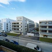 ArchitektInnen / KünstlerInnen: Patricia Zacek, kub a Karl und Bremhorst Architekten, WGA ZT GmbH, Anna Detzlhofer<br>Projekt: Wohnpark Erzherzog Carl<br>Aufnahmedatum: 01/08<br>Format: 6x9cm C-Dia<br>Lieferformat: Dia-Duplikat, Scan 300 dpi<br>Bestell-Nummer: 080121-03<br>