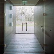ArchitektInnen / KünstlerInnen: AllesWirdGut Architektur ZT GmbH, 3:0 Landschaftsarchitektur Gachowetz Luger Zimermann OG<br>Projekt: Schloss Lackenbach<br>Aufnahmedatum: 03/08<br>Format: 6x9cm C-Dia<br>Lieferformat: Dia-Duplikat, Scan 300 dpi<br>Bestell-Nummer: 080307-16<br>