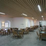 ArchitektInnen / KünstlerInnen: AllesWirdGut Architektur ZT GmbH, 3:0 Landschaftsarchitektur Gachowetz Luger Zimermann OG<br>Projekt: Schloss Lackenbach<br>Aufnahmedatum: 03/08<br>Format: 6x9cm C-Dia<br>Lieferformat: Dia-Duplikat, Scan 300 dpi<br>Bestell-Nummer: 080307-17<br>
