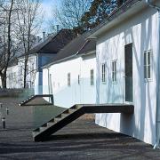 ArchitektInnen / KünstlerInnen: AllesWirdGut Architektur ZT GmbH, 3:0 Landschaftsarchitektur Gachowetz Luger Zimermann OG<br>Projekt: Schloss Lackenbach<br>Aufnahmedatum: 03/08<br>Format: 6x9cm C-Dia<br>Lieferformat: Dia-Duplikat, Scan 300 dpi<br>Bestell-Nummer: 080307-13<br>