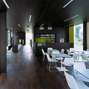 ArchitektInnen / KünstlerInnen: AllesWirdGut Architektur ZT GmbH, 3:0 Landschaftsarchitektur Gachowetz Luger Zimermann OG<br>Projekt: Schloss Lackenbach<br>Aufnahmedatum: 03/08<br>Format: 6x9cm C-Dia<br>Lieferformat: Dia-Duplikat, Scan 300 dpi<br>Bestell-Nummer: 080307-14<br>