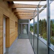 ArchitektInnen / KünstlerInnen: Johannes Kastner-Lanjus<br>Projekt: Waldsiedlung<br>Aufnahmedatum: 07/05<br>Format: 6x9cm C-Dia<br>Lieferformat: Dia-Duplikat, Scan 300 dpi<br>Bestell-Nummer: 050726-15<br>