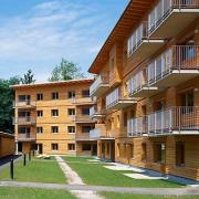 ArchitektInnen / KünstlerInnen: Johannes Kastner-Lanjus<br>Projekt: Waldsiedlung<br>Aufnahmedatum: 07/05<br>Format: 6x9cm C-Dia<br>Lieferformat: Dia-Duplikat, Scan 300 dpi<br>Bestell-Nummer: 050726-05<br>
