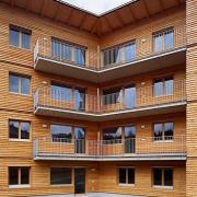 ArchitektInnen / KünstlerInnen: Johannes Kastner-Lanjus<br>Projekt: Waldsiedlung<br>Aufnahmedatum: 07/05<br>Format: 6x9cm C-Dia<br>Lieferformat: Dia-Duplikat, Scan 300 dpi<br>Bestell-Nummer: 050726-07<br>