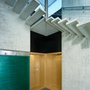 ArchitektInnen / KünstlerInnen: Walter Stelzhammer<br>Projekt: VJV Wipplingerstraße<br>Aufnahmedatum: 04/94<br>Format: 4x5'' C-Dia<br>Lieferformat: Dia-Duplikat, Scan 300 dpi<br>Bestell-Nummer: 940427-07<br>
