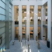 ArchitektInnen / KünstlerInnen: Walter Stelzhammer<br>Projekt: Österreichische Beamtenversicherung<br>Aufnahmedatum: 01/95<br>Format: 6x9cm C-Dia<br>Lieferformat: Dia-Duplikat, Scan 300 dpi<br>Bestell-Nummer: 950123-20<br>