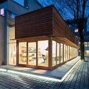 ArchitektInnen / KünstlerInnen: Walter Stelzhammer<br>Projekt: Art Box<br>Aufnahmedatum: 03/97<br>Format: 6x9cm C-Dia<br>Lieferformat: Dia-Duplikat, Scan 300 dpi<br>Bestell-Nummer: 950317-16<br>