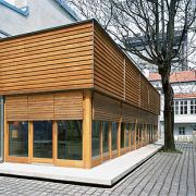 ArchitektInnen / KünstlerInnen: Walter Stelzhammer<br>Projekt: Art Box<br>Aufnahmedatum: 03/97<br>Format: 6x9cm C-Dia<br>Lieferformat: Dia-Duplikat, Scan 300 dpi<br>Bestell-Nummer: 950317-07<br>