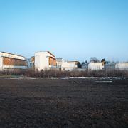 ArchitektInnen / KünstlerInnen: Walter Stelzhammer<br>Projekt: Wohnhausanlage Mühlgrundweg<br>Aufnahmedatum: 09/95<br>Format: 6x9cm C-Dia<br>Lieferformat: Dia-Duplikat, Scan 300 dpi<br>Bestell-Nummer: 950920-24<br>