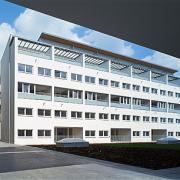 ArchitektInnen / KünstlerInnen: Walter Stelzhammer<br>Projekt: Wohnhausanlage am Leberberg<br>Aufnahmedatum: 09/97<br>Format: 6x9cm C-Dia<br>Lieferformat: Dia-Duplikat, Scan 300 dpi<br>Bestell-Nummer: 970909-10<br>