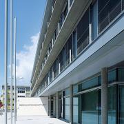 ArchitektInnen / KünstlerInnen: Johannes Zieser<br>Projekt: BH Melk<br>Aufnahmedatum: 05/08<br>Format: 6x9cm C-Dia<br>Lieferformat: Dia-Duplikat, Scan 300 dpi<br>Bestell-Nummer: 080515-03<br>