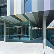 ArchitektInnen / KünstlerInnen: Johannes Zieser<br>Projekt: BH Melk<br>Aufnahmedatum: 05/08<br>Format: 6x9cm C-Dia<br>Lieferformat: Dia-Duplikat, Scan 300 dpi<br>Bestell-Nummer: 080515-10<br>