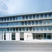 ArchitektInnen / KünstlerInnen: Johannes Zieser<br>Projekt: BH Melk<br>Aufnahmedatum: 05/08<br>Format: 6x9cm C-Dia<br>Lieferformat: Dia-Duplikat, Scan 300 dpi<br>Bestell-Nummer: 080515-06<br>