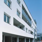 ArchitektInnen / KünstlerInnen: Otto Häuselmayer<br>Projekt: WHA Katharinengasse<br>Aufnahmedatum: 06/08<br>Format: 6x9cm C-Dia<br>Lieferformat: Dia-Duplikat, Scan 300 dpi<br>Bestell-Nummer: 080601-09<br>