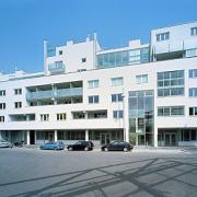 ArchitektInnen / KünstlerInnen: Otto Häuselmayer<br>Projekt: WHA Katharinengasse<br>Aufnahmedatum: 06/08<br>Format: 6x9cm C-Dia<br>Lieferformat: Dia-Duplikat, Scan 300 dpi<br>Bestell-Nummer: 080601-03<br>