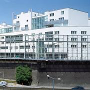 ArchitektInnen / KünstlerInnen: Otto Häuselmayer<br>Projekt: WHA Katharinengasse<br>Aufnahmedatum: 06/08<br>Format: 6x9cm C-Dia<br>Lieferformat: Dia-Duplikat, Scan 300 dpi<br>Bestell-Nummer: 080601-48<br>