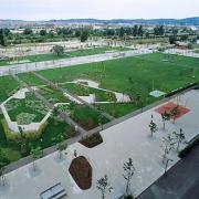 ArchitektInnen / KünstlerInnen: Hager Partner AG<br>Projekt: Rudolf Bednar Park<br>Aufnahmedatum: 08/08<br>Format: 6x9cm C-Dia<br>Lieferformat: Dia-Duplikat, Scan 300 dpi<br>Bestell-Nummer: 080808-05<br>