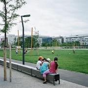 ArchitektInnen / KünstlerInnen: Hager Partner AG<br>Projekt: Rudolf Bednar Park<br>Aufnahmedatum: 08/08<br>Format: 6x7cm C-Neg<br>Lieferformat: Scan 300 dpi<br>Bestell-Nummer: 080808-18<br>