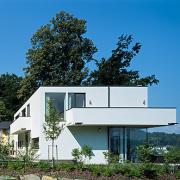 ArchitektInnen / KünstlerInnen: Arkan Zeytinoglu<br>Projekt: Haus J.<br>Aufnahmedatum: 07/08<br>Format: 6x9cm C-Dia<br>Lieferformat: Dia-Duplikat, Scan 300 dpi<br>Bestell-Nummer: 080729-11<br>