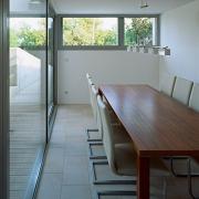 ArchitektInnen / KünstlerInnen: t-hoch-n Ziviltechniker GmbH<br>Projekt: Haus R.<br>Aufnahmedatum: 06/08<br>Format: 6x9cm C-Dia<br>Lieferformat: Dia-Duplikat, Scan 300 dpi<br>Bestell-Nummer: 080618-17<br>