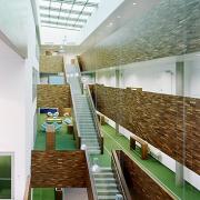 ArchitektInnen / KünstlerInnen: BWM Architekten, syntax architektur zt gmbh<br>Projekt: AUA Trainingscenter<br>Aufnahmedatum: 08/08<br>Format: 6x9cm C-Neg<br>Lieferformat: C-Print, Scan 300 dpi<br>Bestell-Nummer: 080827-18<br>
