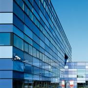 ArchitektInnen / KünstlerInnen: BWM Architekten, syntax architektur zt gmbh<br>Projekt: AUA Trainingscenter<br>Aufnahmedatum: 08/08<br>Format: 6x9cm C-Dia<br>Lieferformat: Dia-Duplikat, Scan 300 dpi<br>Bestell-Nummer: 080827-05<br>