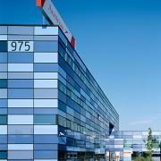 ArchitektInnen / KünstlerInnen: BWM Architekten, syntax architektur zt gmbh<br>Projekt: AUA Trainingscenter<br>Aufnahmedatum: 08/08<br>Format: 6x9cm C-Dia<br>Lieferformat: Dia-Duplikat, Scan 300 dpi<br>Bestell-Nummer: 080827-06<br>
