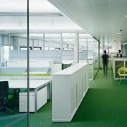 ArchitektInnen / KünstlerInnen: BWM Architekten, syntax architektur zt gmbh<br>Projekt: AUA Trainingscenter<br>Aufnahmedatum: 08/08<br>Format: 6x9cm C-Neg<br>Lieferformat: C-Print, Scan 300 dpi<br>Bestell-Nummer: 080827-29<br>