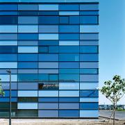 ArchitektInnen / KünstlerInnen: BWM Architekten, syntax architektur zt gmbh<br>Projekt: AUA Trainingscenter<br>Aufnahmedatum: 08/08<br>Format: 6x9cm C-Dia<br>Lieferformat: Dia-Duplikat, Scan 300 dpi<br>Bestell-Nummer: 080827-11<br>